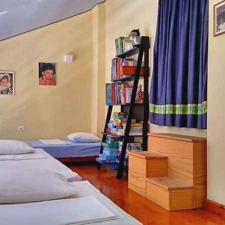 Villa Cozy With Pool, View, Internet, Barbeque