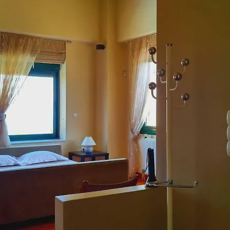 Cozy With Pool, View, Internet, Barbeque